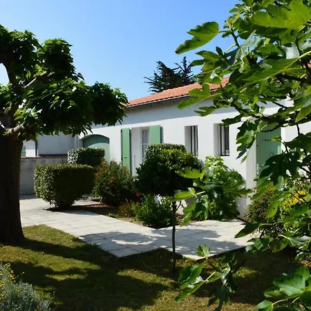Ravissante En Bord De Aux Grenettes Holiday home Sainte-Marie-de-Re