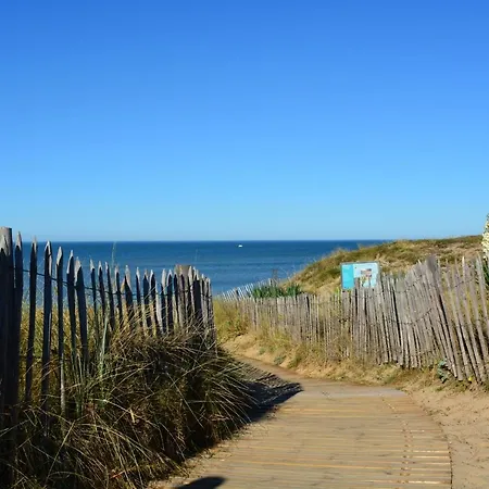 بيت للعطل Ravissante En Bord De Aux Grenettes